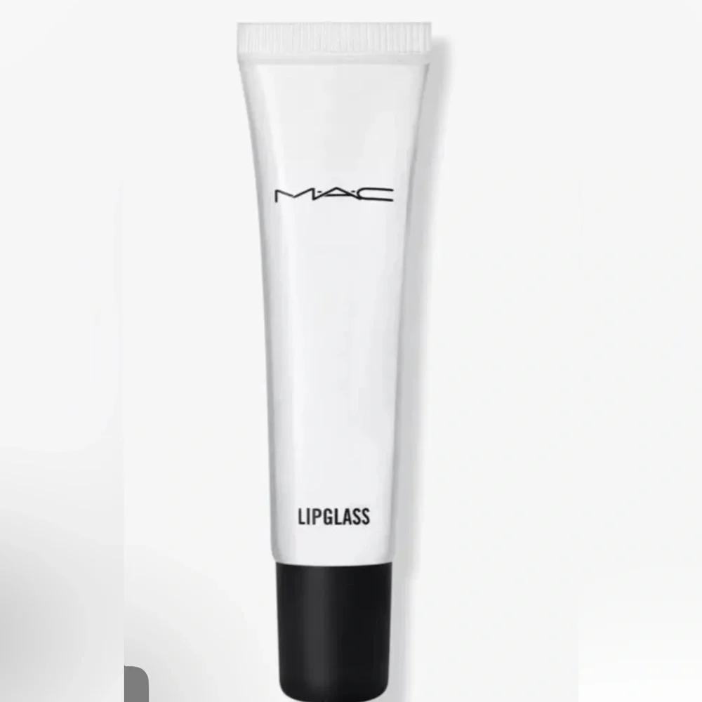 MAC Lipglass in Clear This is full size and new no box.